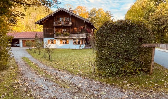 Zufahrt Ferienwohnung, © im-web.de/ Touristinformation Fischbachau Zufahrt Ferienwohnung, © im-web.de/ Touristinformation Fischbachau