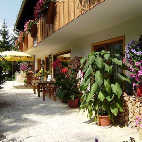 Terrasse, &copy; im-web.de/ Touristinformation Fischbachau