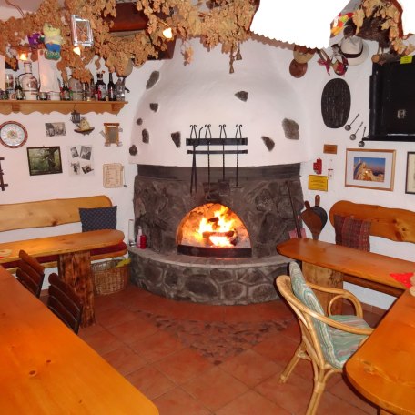 Unser gem&uuml;tliches Kaminst&uuml;berl, &copy; im-web.de/ Touristinformation Fischbachau