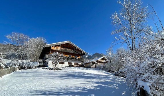 Aussenansicht Winter, &copy; im-web.de/ Touristinformation Fischbachau