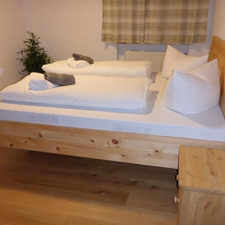 Schlafzimmer 1, © im-web.de/ Touristinformation Fischbachau