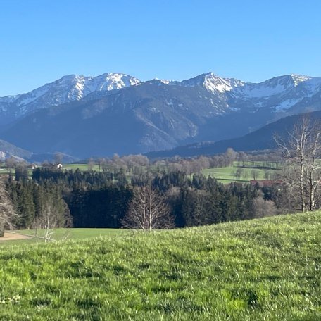 Leitzachtal mit Miesing (1.883m) Aiplspitz (1759m) und J&auml;gerkamp (1746m), &copy; im-web.de/ Touristinformation Fischbachau