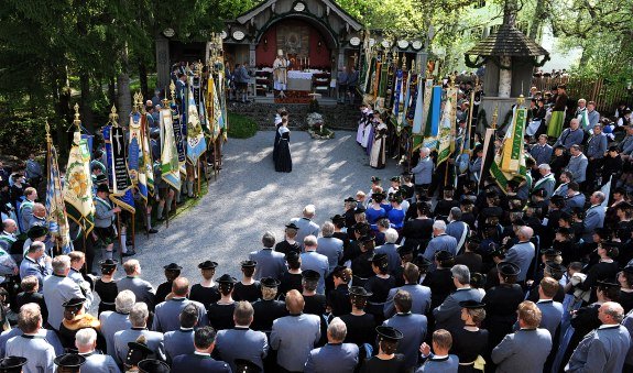 wallfahrt-3andreas-leder-zur-fr-verfueg-bei-namensnennung